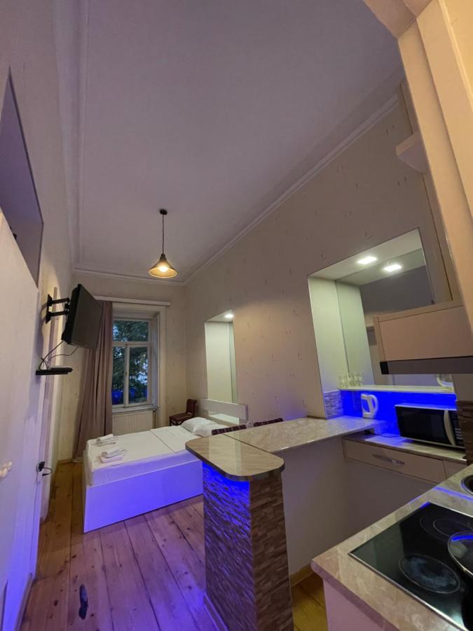 Downtown Room Tbilisi Buitenkant foto