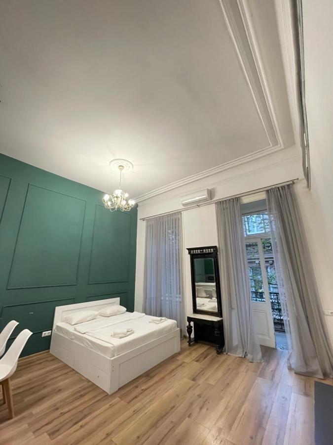 Downtown Room Tbilisi Buitenkant foto