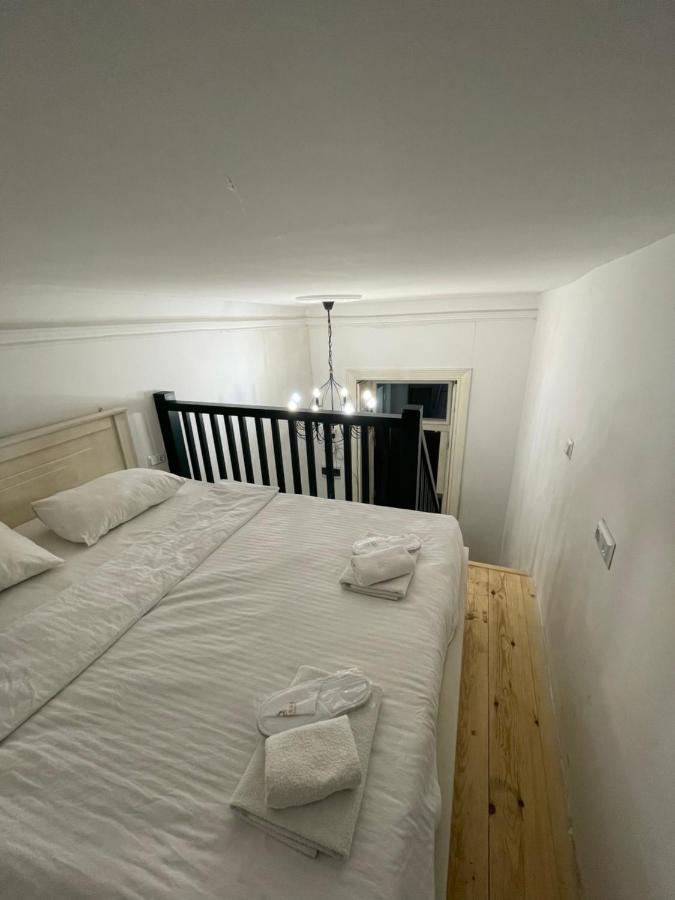 Downtown Room Tbilisi Buitenkant foto