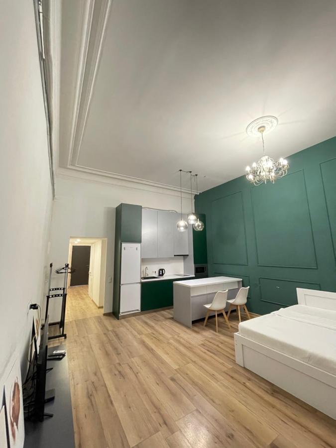 Downtown Room Tbilisi Buitenkant foto